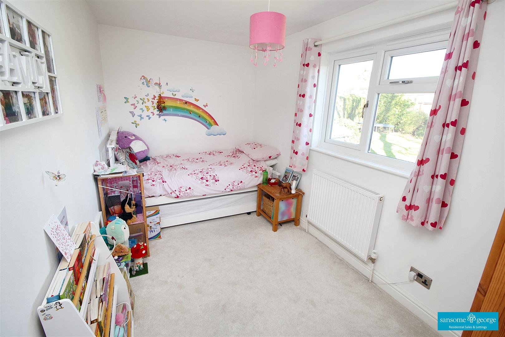 Huscarle Way, Tilehurst, Reading